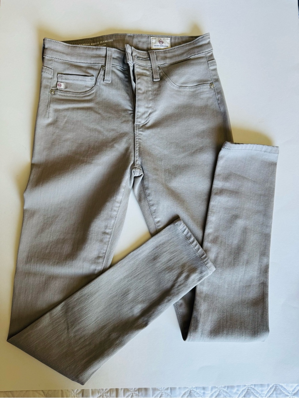 Ag Adriano Goldschmied Women’s Skinny Jeans in Light Gray